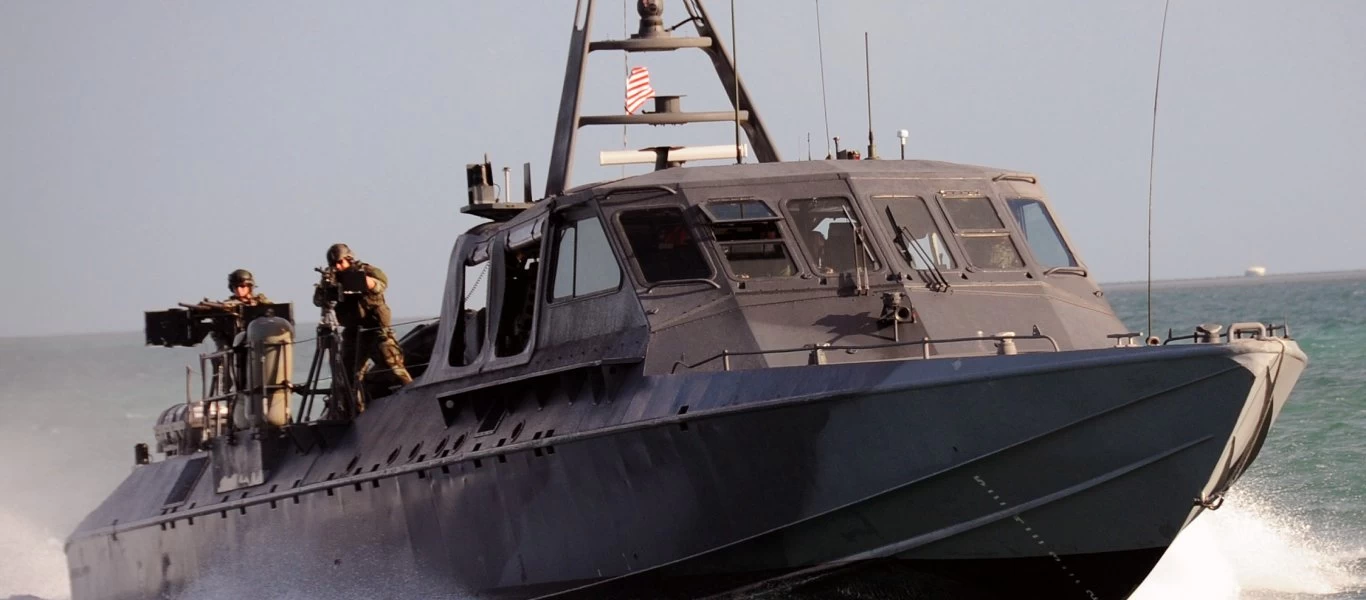 Ήρθαν τα αμερικανικά ταχύπλοα Mark V από τα αμερικανικά αποθέματα για την ΔΥΚ (βίντεο)